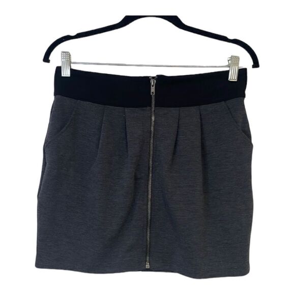 Forever 21 dark grey zipper front mini skirt size M - Picture 1 of 5